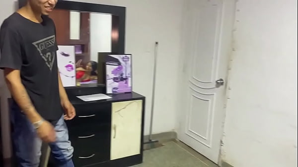 Play MP4 - MI HERMANASTRO NO SABE LA SORPRESA QUE VA ENCONTRA SU CUARTO CUANDO ME VEA DESNUDA FOLLE MI CO&Ntilde;E Y ORDE&Ntilde;E MIS TETAS