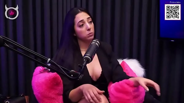 Liz e emme white canceladas no airbnb 