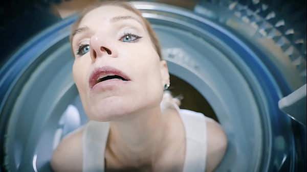 Nonton I Might Need A Helping Hand thumbnail