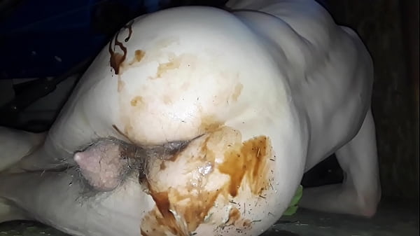 Play MP4 - Milk and whipped cream in chocolate covered ass