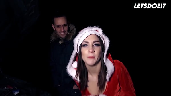 Lullu Gun Nasty Sex with Newbies In Mr Claus' Christmas Van - LETSDOEIT 