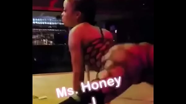 Nonton Sweet Like Honey thumbnail