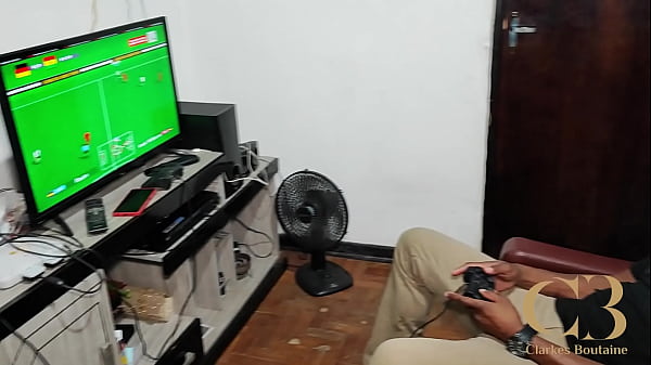 Anal gamer drill'em sample full on red 