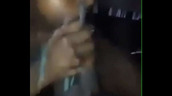 Play MP4 - super corrida en la boca le sale por la nariz