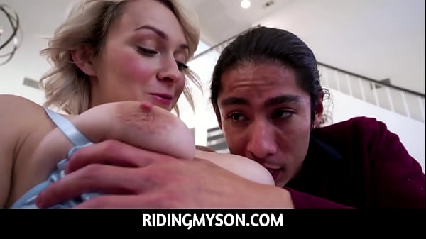 Teen Stepsister And Stepbrother Fuck On Thanksgiving Per Dad sRequestAva Sinclaire David Lee