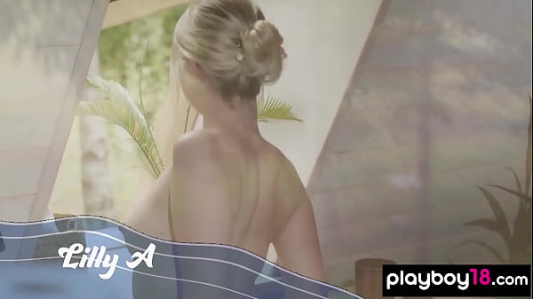 Nonton Cute All Natural Blonde Hottie Posing Nude In The Bath thumbnail