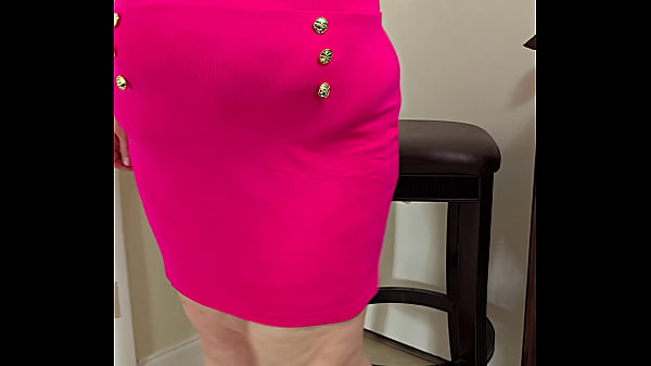 Jamdown26 ssbbw showing off my new outfit 