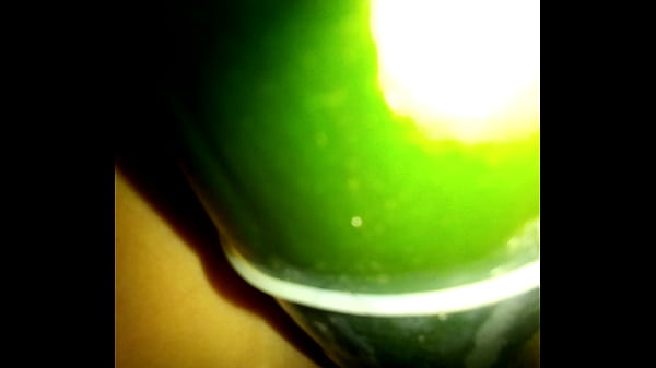 Play MP4 - Cajamarquina arrecha se mete pepino y goza el  anal