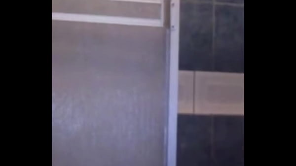 Termine cogiendome al patr&oacute;n de mi esposo 