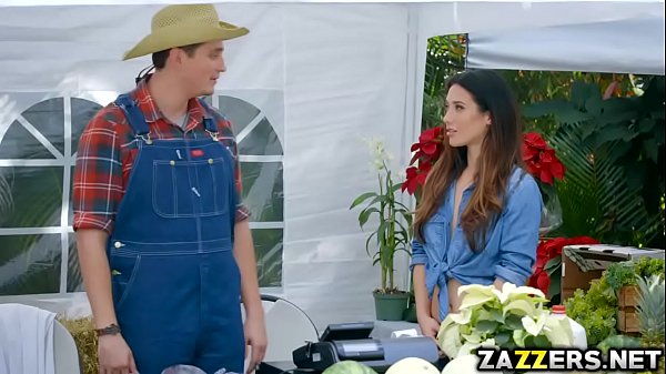 Play MP4 - Horny Eva Lovia blowjobs Xander Corvus big cock