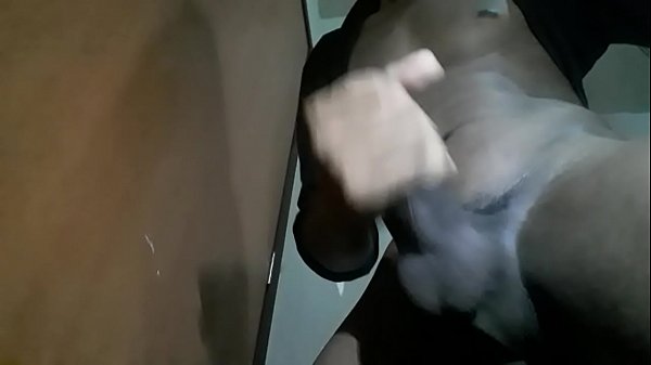 Play MP4 - Esvaziando meus ovos