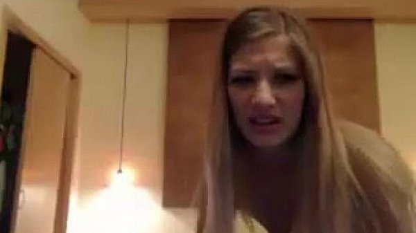 Sexy Cam Girl On Live Show thumbnail