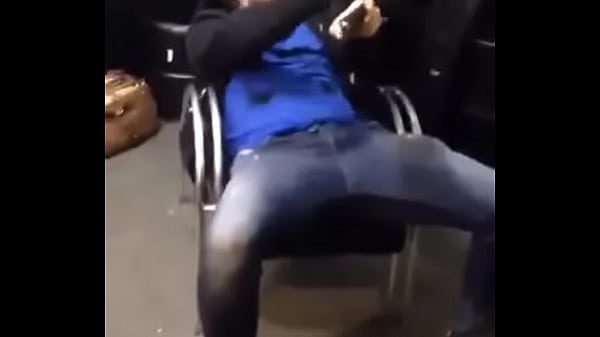 Rebolando pra lhe provocar ( Henrique ) 