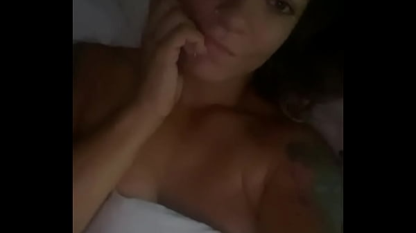 Bonjour un set photo de ma masturbation d&rsquo;hier sera poster ainsi que la vid&eacute;o 