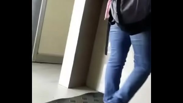 tight jeans thighs ksarcode