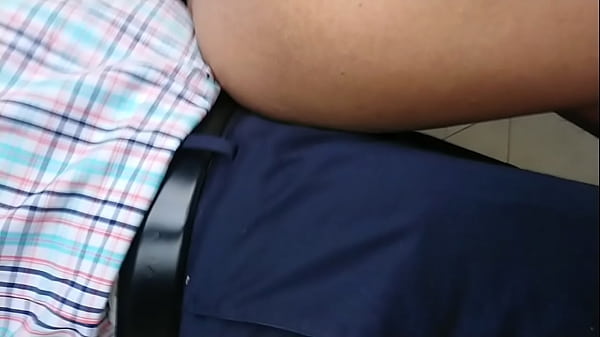 Play MP4 - Maestro se coje duro a alumno y le revienta el culo