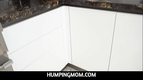 HumpingMom Big tits blonde MILF_stepmom_Caitlin_Bell sucked dirty stepsons big cock