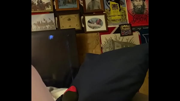 Nonton At Home Playing With My Purple Friend! thumbnail