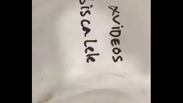 Nonton Wet thumbnail