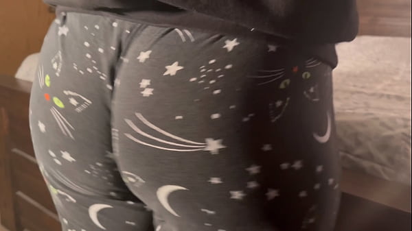 Has a huge hungry ass