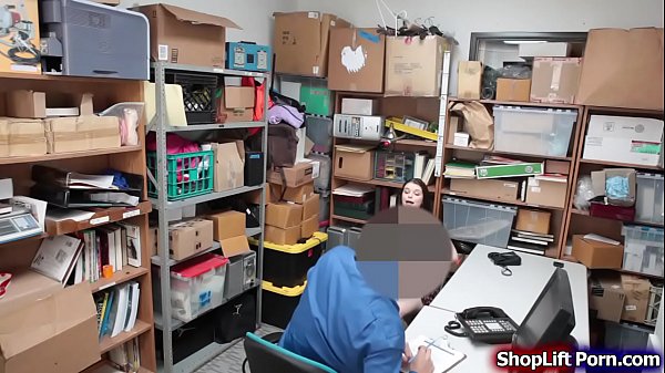 Bustythief licked and fucked by officer