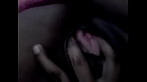 PUTA  VENEZOLANA SE MASTURBA PARTE 5 