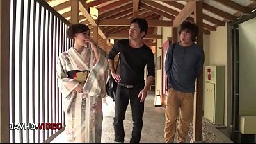 Aoi Mizuno'_s Wild Outdoor Threesome with Double Blowjob