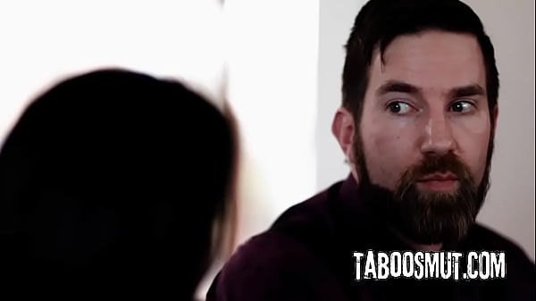 Nonton Gold Digger Girlfriend Getting Analed By Boyfriend And His Stepdad thumbnail