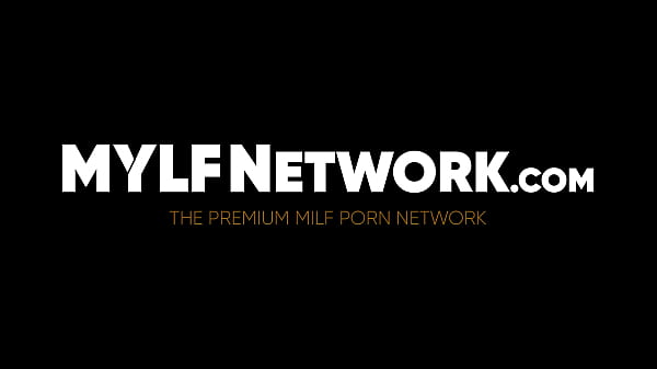 Nonton Witness How Blistering Hot Milfs And Ivy Lebelle Tame A Cock To Get Fucked thumbnail
