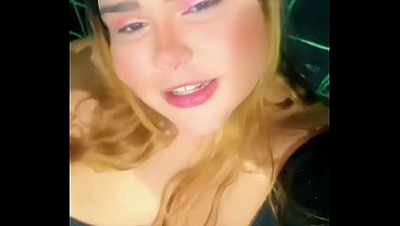 Olha Como Essa Novinha Dan&ccedil;a Gostoso thumbnail