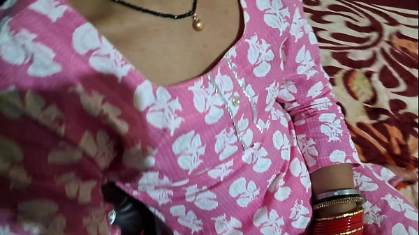 Nonton Hot Bhabhi Desperate For The Cock For Her Wet Pussy In The Night thumbnail