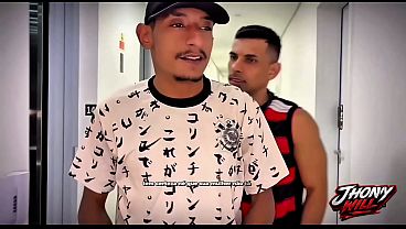 1 PUTA E 2 CARAS METENDO SEM D&Oacute_