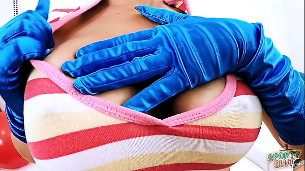 Play MP4 - Perfect Blonde Has Round Ass Big Tits and Deep Cameltoe