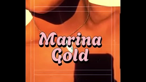 Nonton Marina Gold-perko (video Oficial) thumbnail