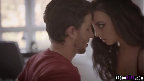 Stepbro let her stepsis carolina sweets rides him on top of his tender juicy dick