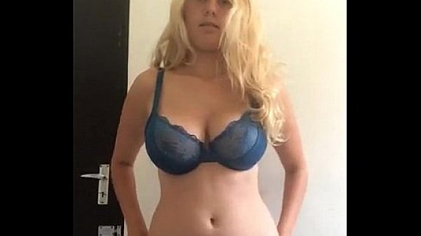 Hot Blonde thumbnail