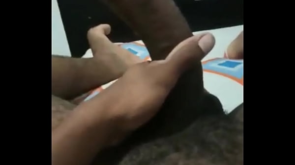 Play MP4 - Jovencito dotado 24 cm