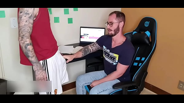 Erick Diaz With Private Tutor thumbnail