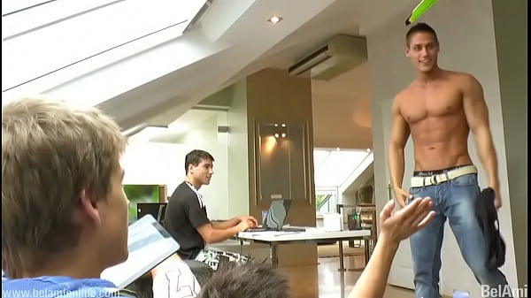 Play MP4 - Vadim Farrell & Daniel Mathis