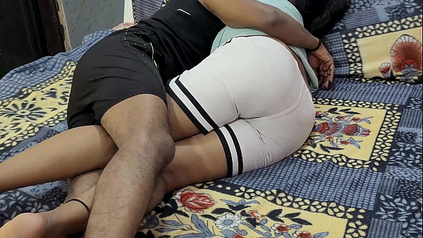 दोस्त की सौतेली बहन के साथ_69 रोमान्सके_साथ जबरदस्त_चूत चुदाई हॉस्टल में