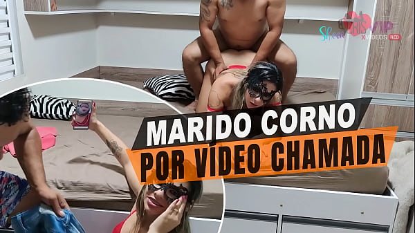 Casada Safada Traindo Amigo Antigo, Leva Rola No Pelo, Anal E Vaginal, Tem A Boquinha Judiada Na Garganta Profunda E Ainda Liga Para O Corno Manso. thumbnail