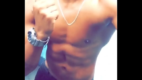 Moreno novinho dan&ccedil_ando funk