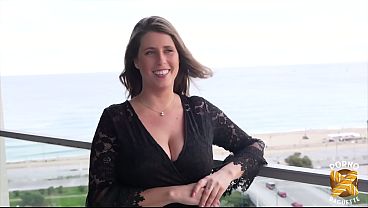 Lyne, Sublime Femme, Aime La Bite Bien Veineuse thumbnail