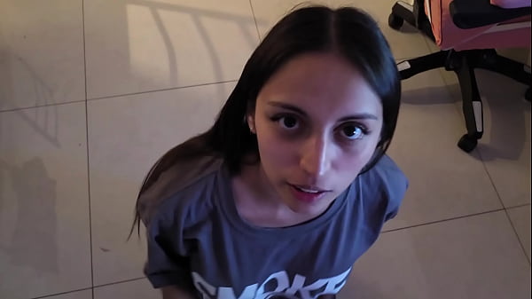 Nonton No Se Conformo Con La Leche Adentro Sino Que Tambi&eacute;n Me Pidi&oacute; Mas Para Tragarsela thumbnail