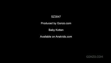 Nonton Pale Skinny Bitch Taped And Drenched In Piss thumbnail