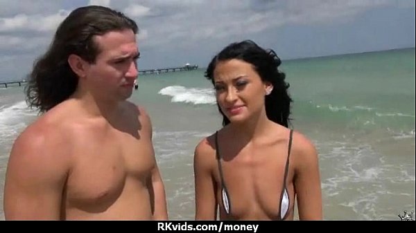 Amateur_has sex_for some quick_cash 8