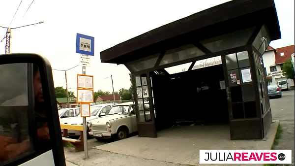 Threesome with a stranger is particularly horny