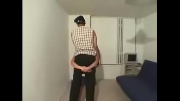 jen-lifting-ron-clip3.wmv 