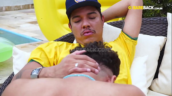 Urs&atilde;o Gostoso Metendo Pica thumbnail