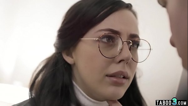 Troubledvirgin teen lured into fuck bysocial worker